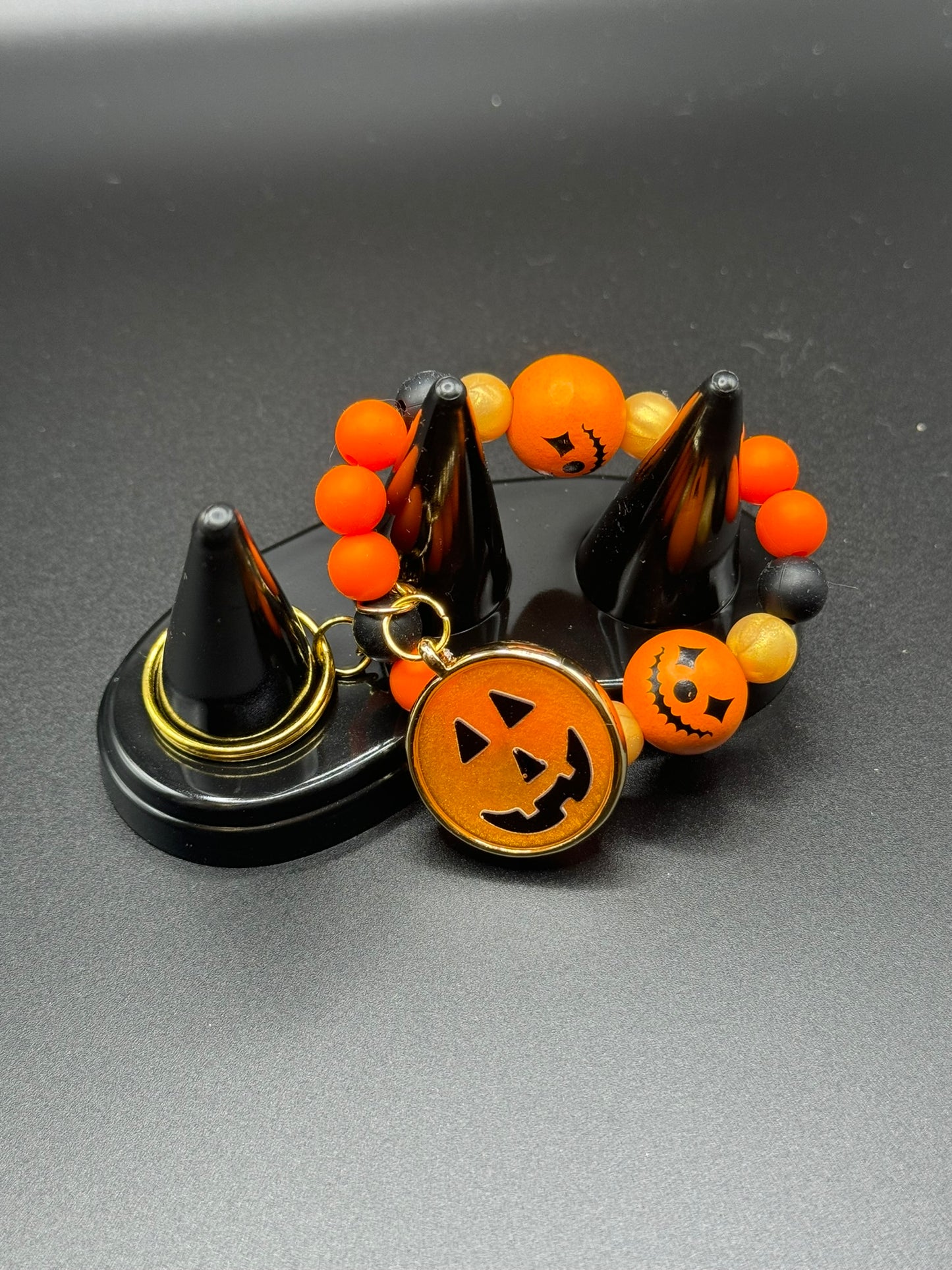 Pumpkin Patch Spook Keychain