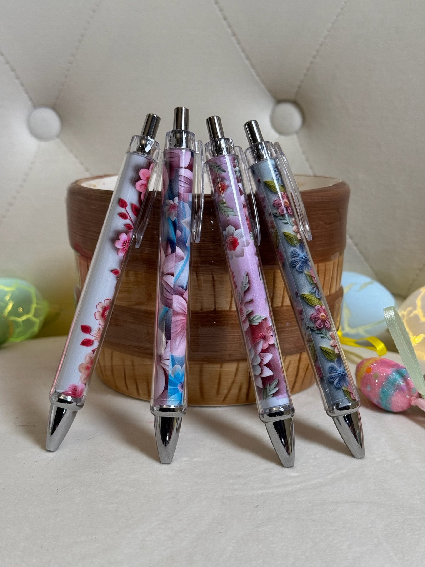 Floral Elegance Gel Pens – A Touch of Beauty in Every Stroke!