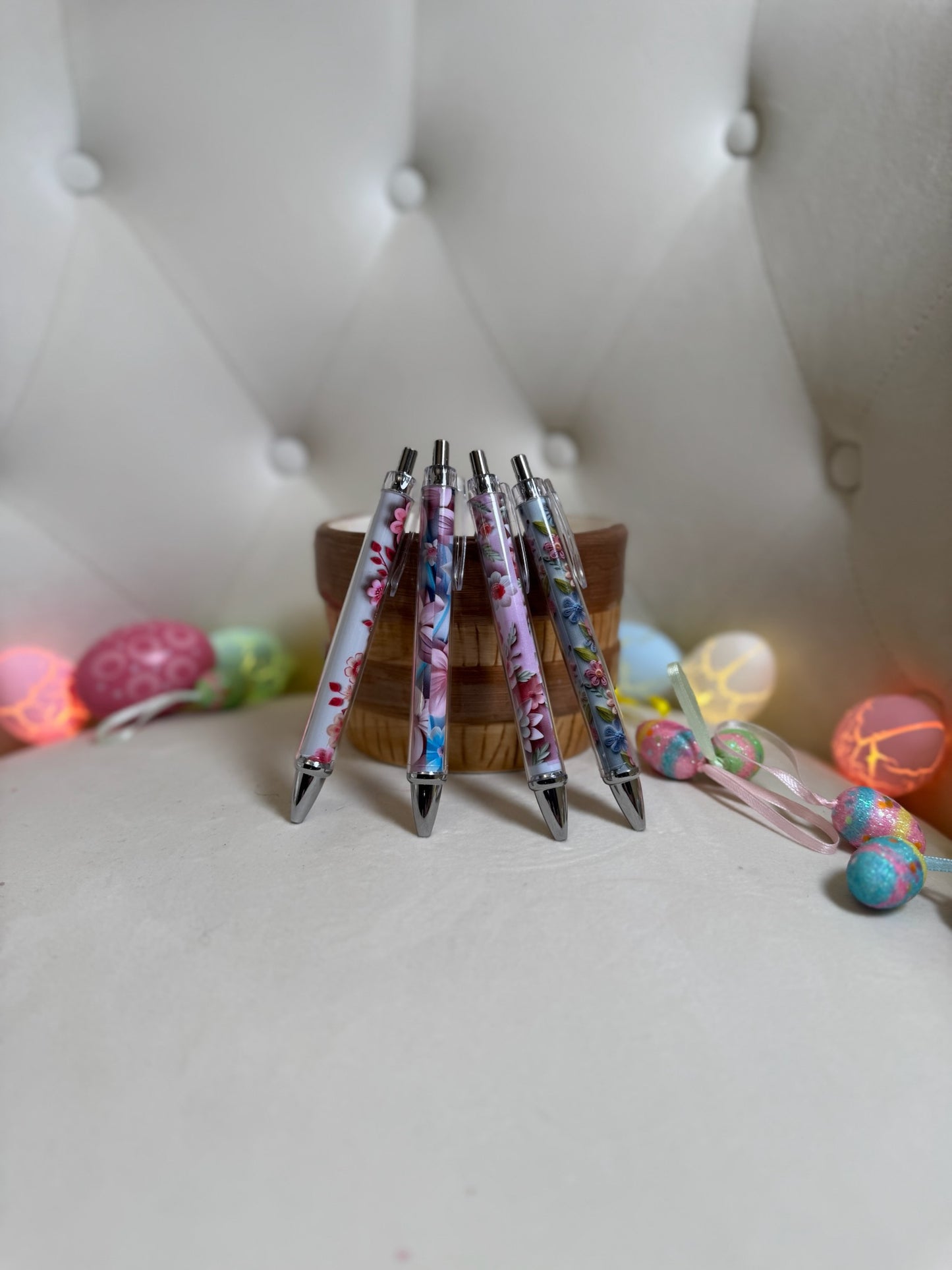 Floral Elegance Gel Pens – A Touch of Beauty in Every Stroke!