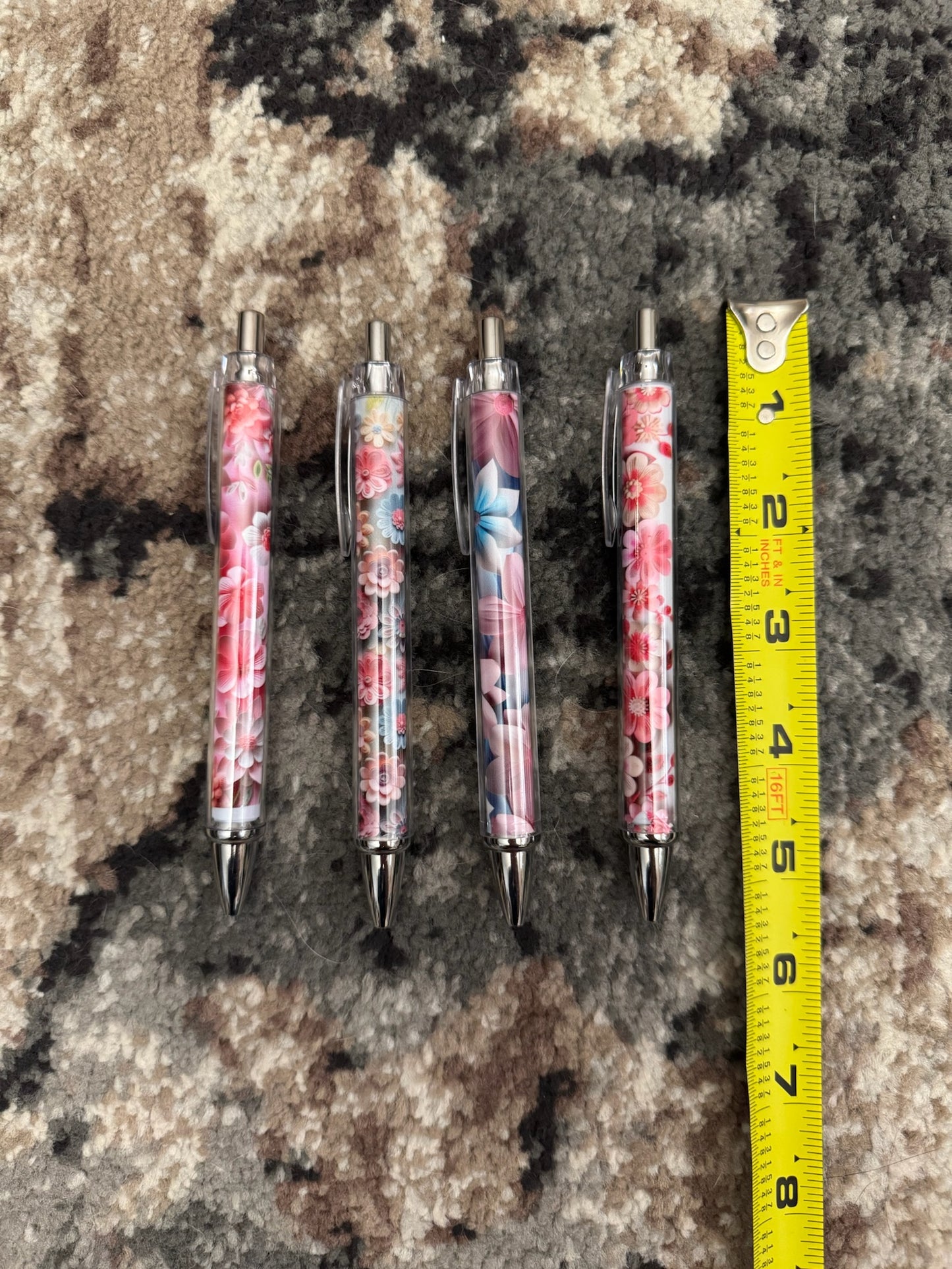 Floral Elegance Gel Pens – A Touch of Beauty in Every Stroke!