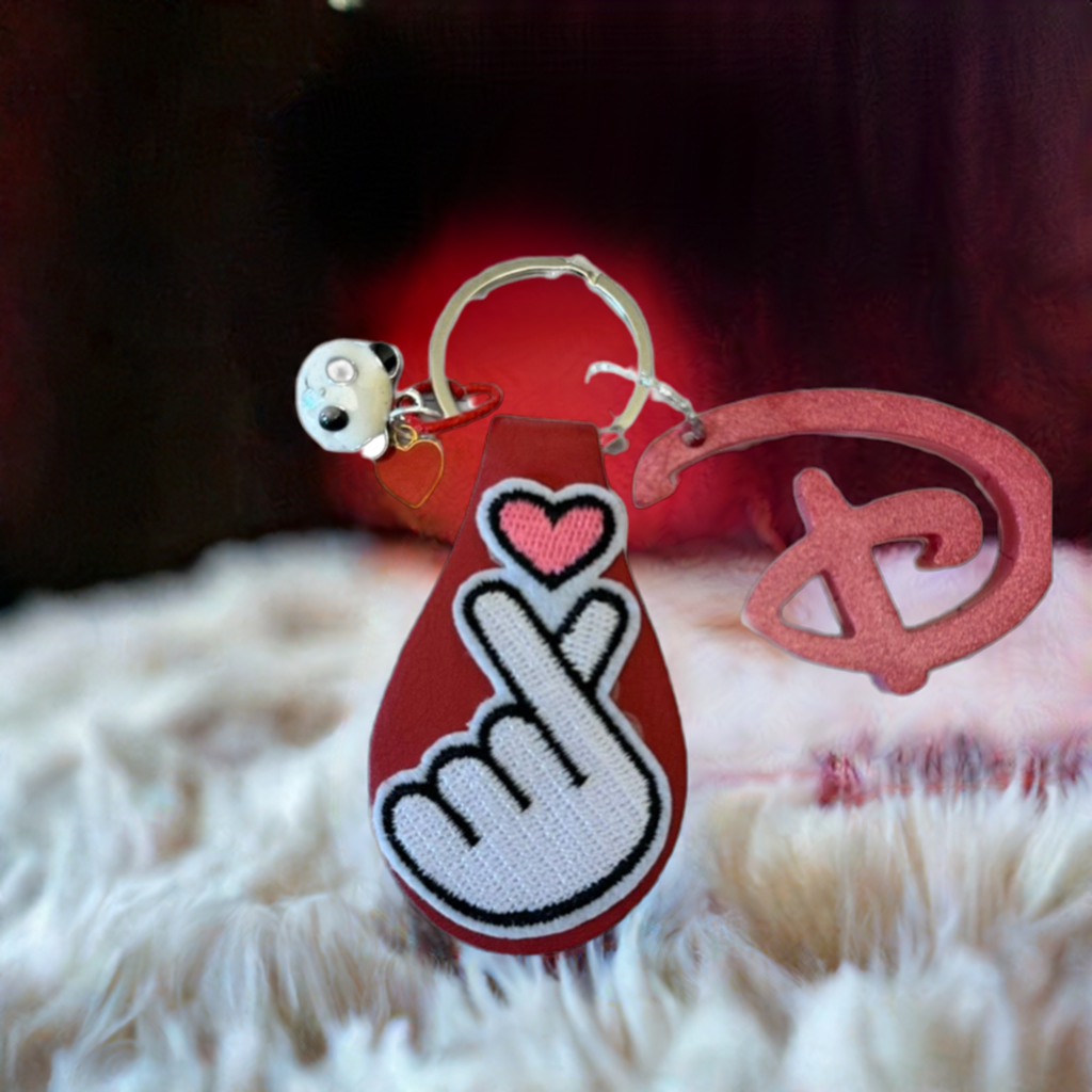 Heartfelt Panda Hug Keychain - Symbol of Love and Affection