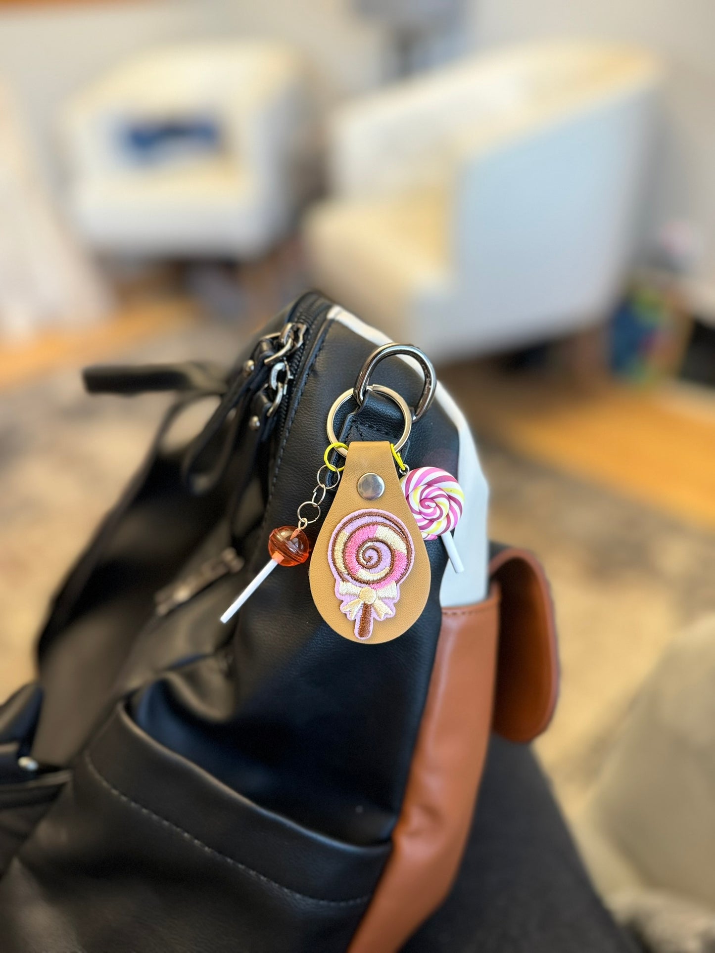 Sweet Swirl Delight: Lollipop Keychain Charm