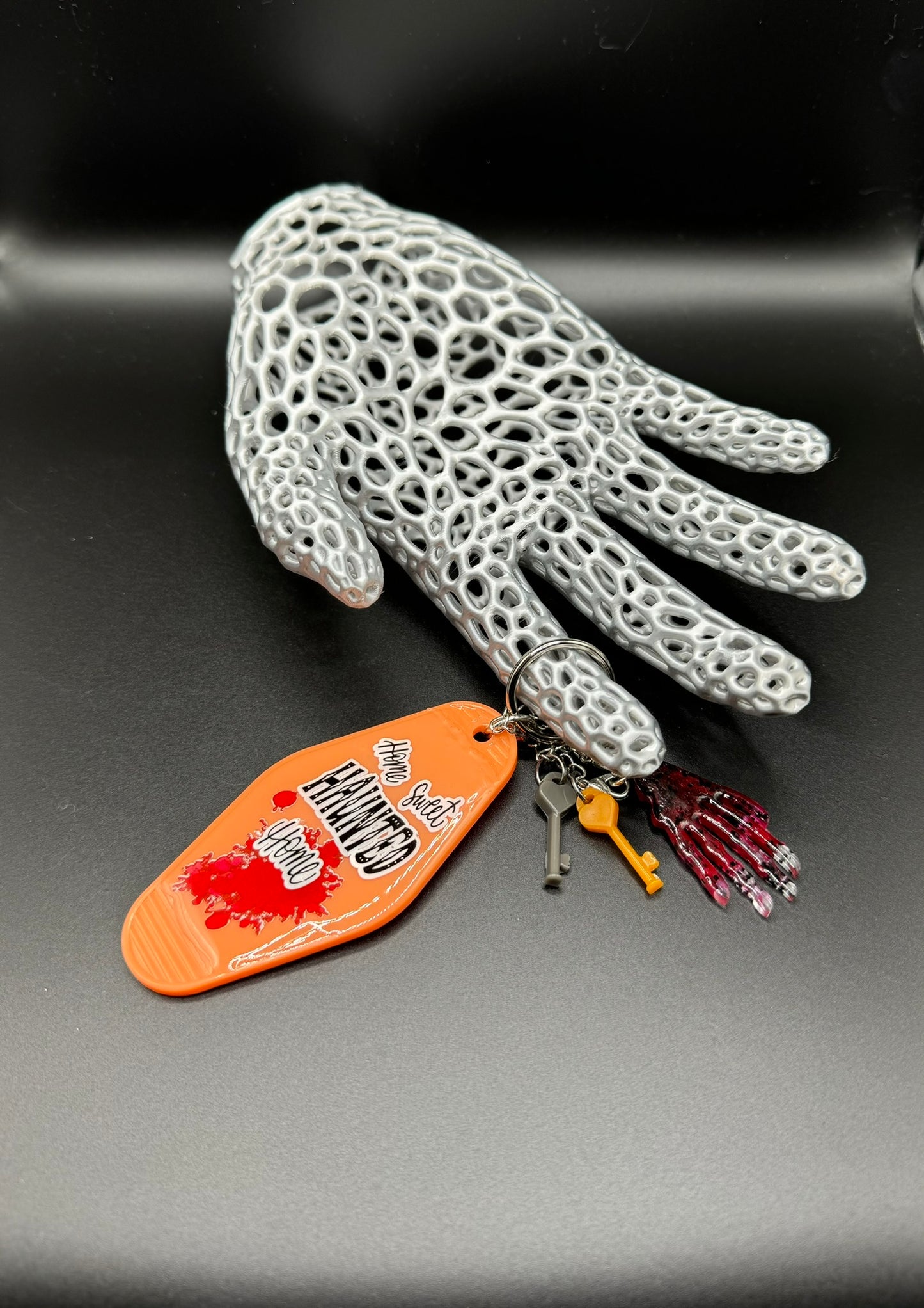 Haunted Hotel Keychain: Room for One More?